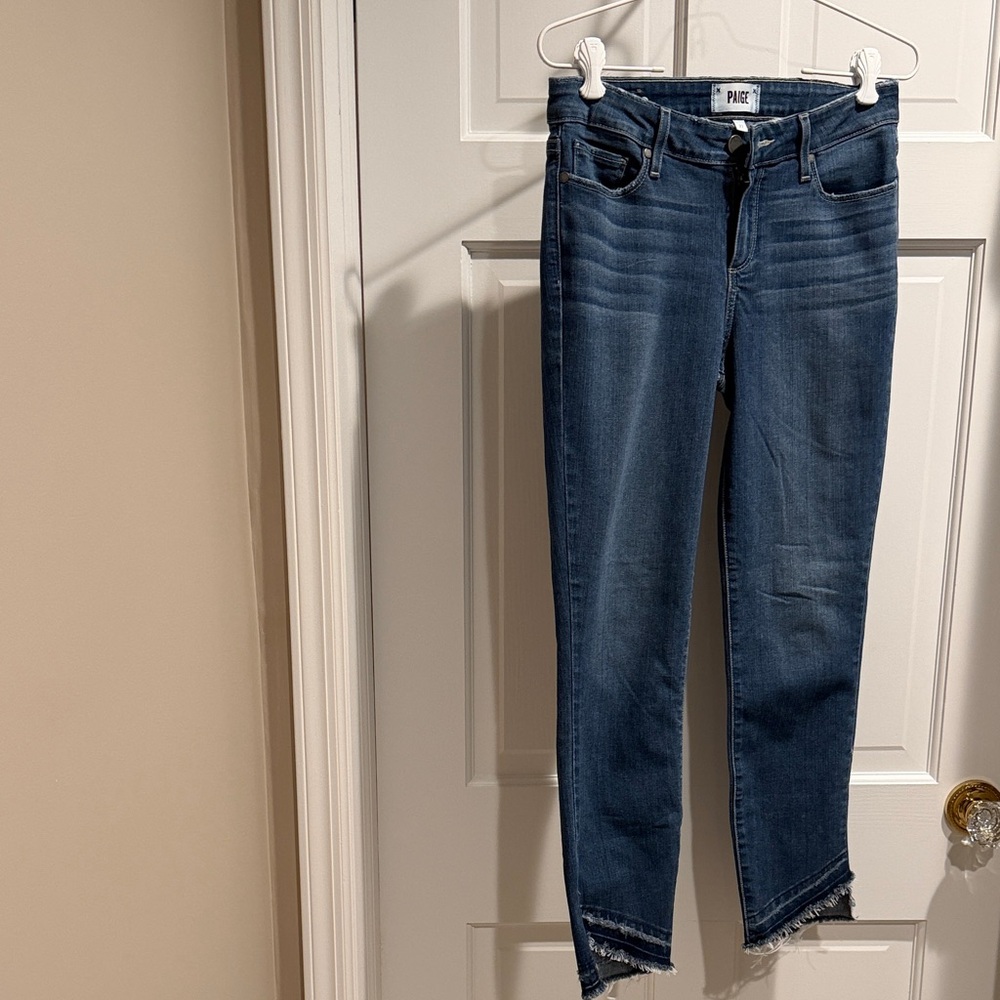 PAIGE VERDUGO CROP frayed Dark Blue Ankle Jeans